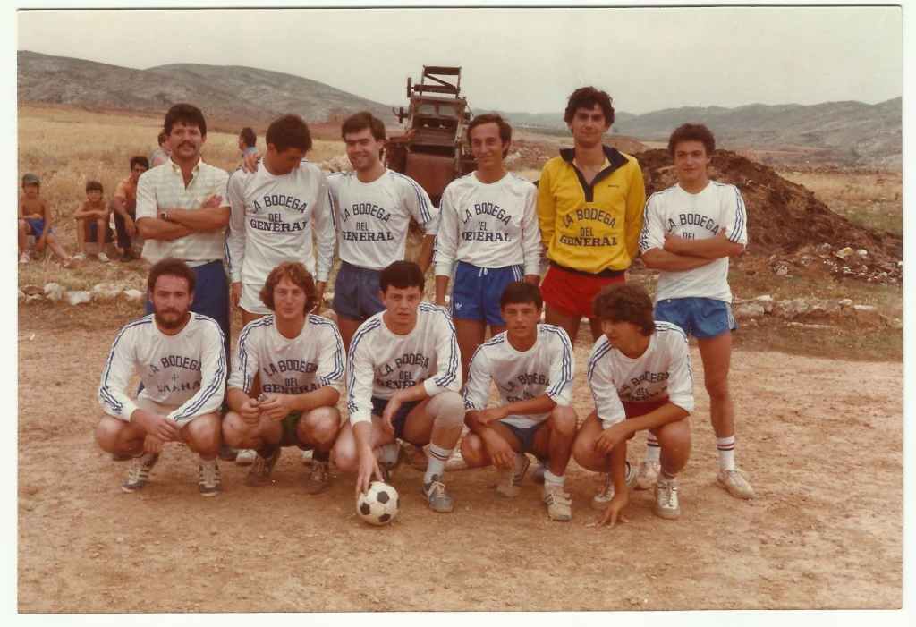 Equipo de fútbol de Blesa en los años 80